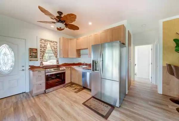 $2,875 / 2br - 800ft2 - Unidad Ohana privada y hermosa disponible (Kalaheo)63686673176707120