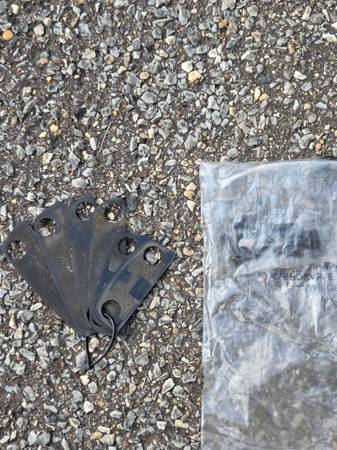 75-93 Volvo Wagon Portaequipajes (Negro) - $110 (Silver Spring)63471146556801121