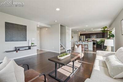 $530,000 / 4br - 6081 Anders Ridge Lane (Colorado Springs)63687154041857123