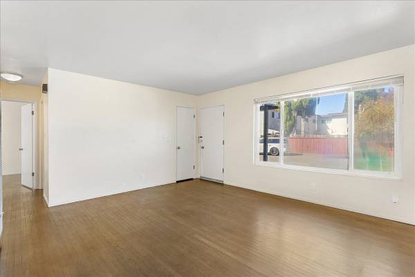 $2,450 / 2br - 267 Flint Ct #4 - 2 bedroom | 1 bath (hayward / castro valley)63880013857283124
