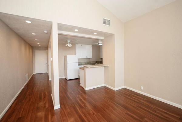 $1,901 / 1br - 620ft2 - Ask about our special large studio available (fairfield / vacaville)63847327399171121