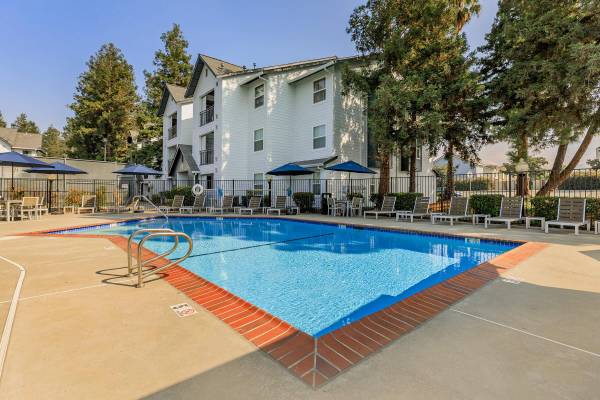 $3,250 / 2br - 960ft2 - Views Available, Walk-in Closets, 2BD 2BA (milpitas)63994248738563120