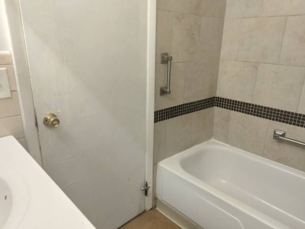$1,200 / 3br - 3 bedroom ranch home (Price Hill)63974472052098123
