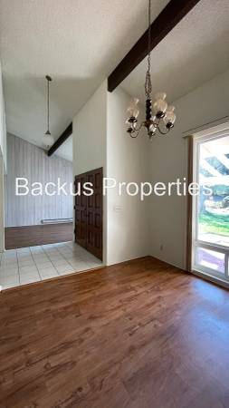 $4,100 / 4br - 2100ft2 - Beautiful home in gated Indian Springs -Off Hwy 68 (Vasquez Ct - S. Salinas)64009497304323123
