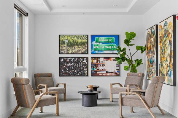$1,700 / 1br - 626ft2 - Cocinas estilo chef, Amueblado, Disponible a corto plazo63662908678659123