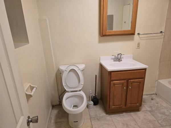 $3,000 3 Bedroom Apt (Brooklyn)63827402719235121