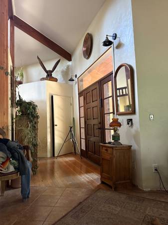 $2,950 / 3br - Ranch home on gated property (South of  Tucson)63869567572611123