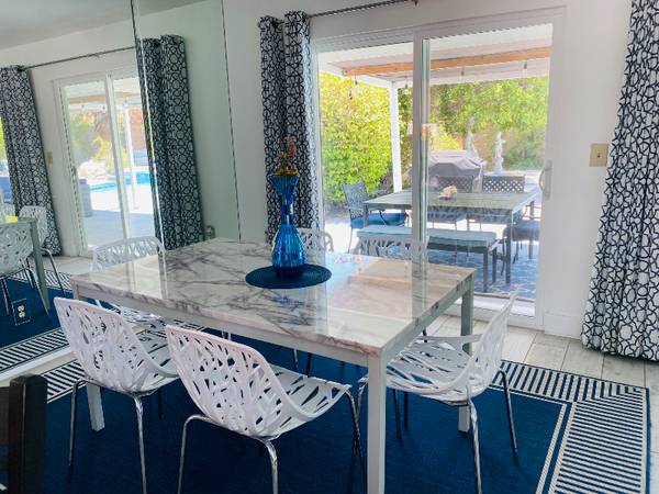 $3850.00 / 3br - 1800ft2 - Stylish, newly remodeled private home with. Saltwater Pool & Spa, Grea63766967032579124
