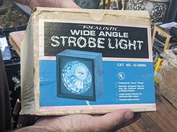 STROBE LIGHT adjustable interval, works PERFECT 1