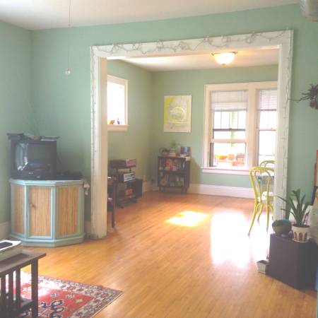$1,150 / 1br - ¡Apartamento súper agradable! Disponible 1 de noviembre (Whittier)63868701909633123