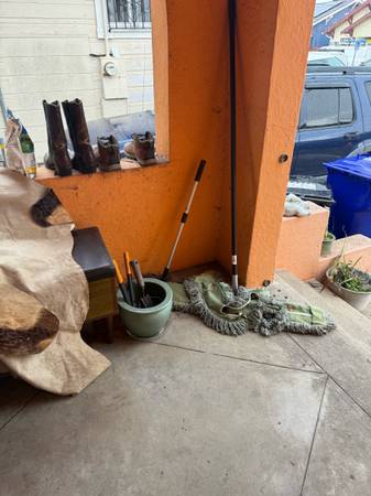 Antelope hide & large dust mop 1