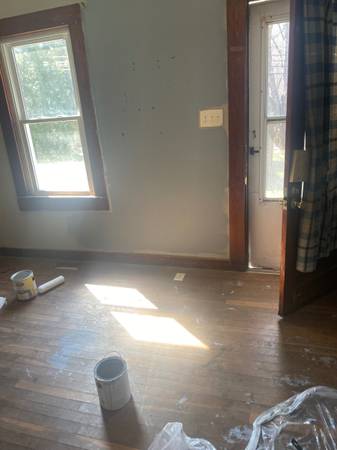 $1,250 / 3br - 1250ft2 - Nice country setting on 8 acres (Bedford)63935966671619124