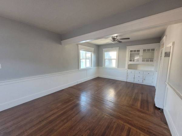 $1,040 / 1br - Fully Renovated Upper Unit for rent in Chula Vista. (542 Sea Vale Ct #I, Chula Vista, CA 91910)64037219472641122