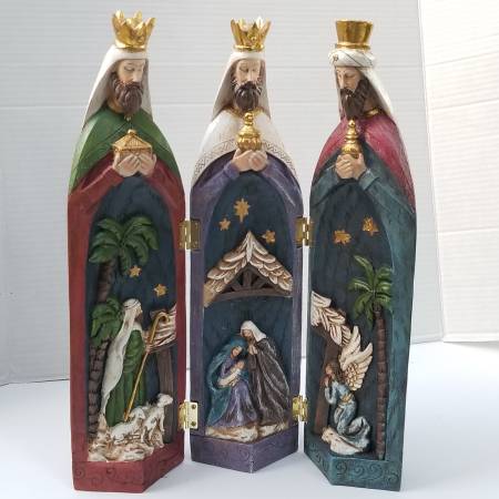 3 Wise men Nativity scene Figurine 1