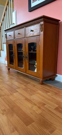 End table/ foyer table 1