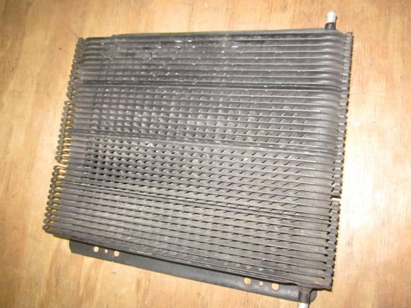 Long stacked plate trans fluid cooler 1