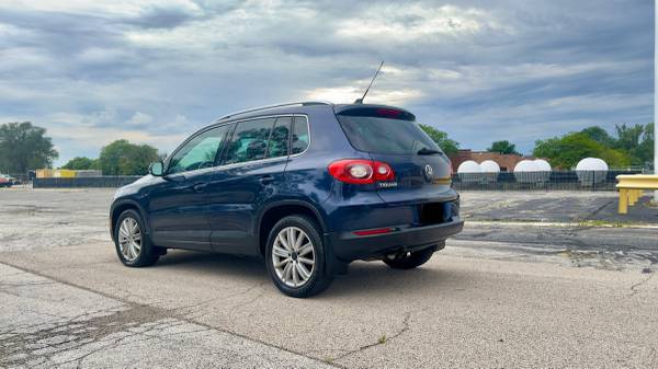 2011 Volkswagen Tiguan S - $4,35063619021005955122
