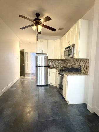 $2,895 / 1br - Hermoso apartamento de 1 habitación a pasos del Parque Maria Hernandez☀️ (Brooklyn)63874743952641123