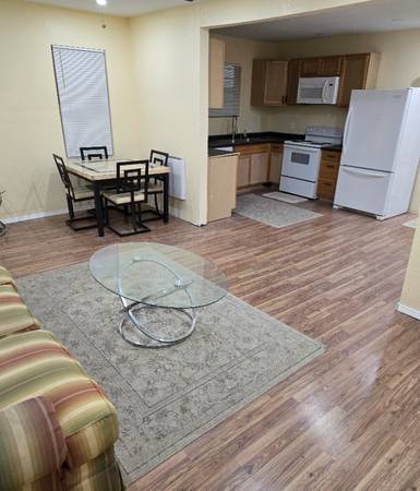 $1200.00 / 2br - 1010ft2 - Apartment for rent64018941905025121