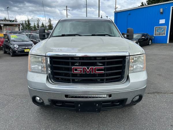 2010 GMC Sierra 2500HD 4WD Crew Cab 153 SLE - $8,995 (Lynnwood Washington)63622986619905124