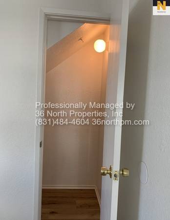 $3,700 / 4br - Newly Remodeled Unit with Private Backyard! (Salinas)64009498218753122