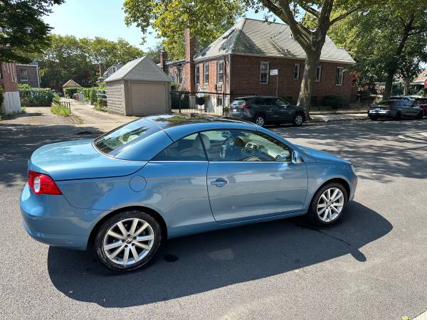 2007 Volkswagen Eos 70,000 Miles - $2,900 (Brooklyn)63470770771843123