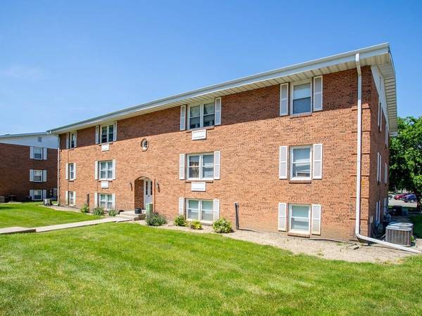 $840 / 1br - 500ft2 - Situated in Bloomington!, Fitness Center, 1/BD63700577841537124
