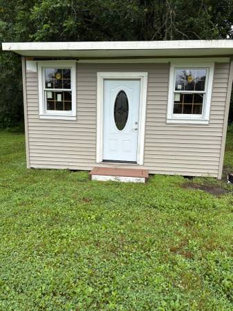 Outdoor Shed * New * Excellent condition 1