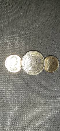 Vintage 1969 Queen Elizabeth Genuine Three Coin Pin 1