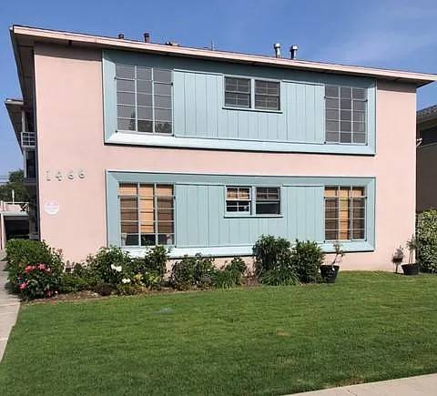 $2,295 / 1br - 675ft2 - Sweet Spot with Beautiful Real Wood Floors in Prime West L.A. (Prime West L.A. - Pico/Robertson)63701034859651121