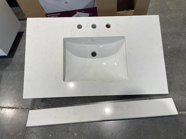 37 in W x 22 in D Quartz Rectangular Sink Vanity Top in Snow Orchid 1