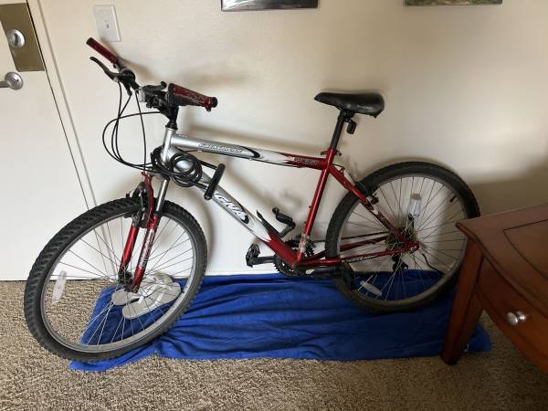MAGNA GREAT DIVIDE BIKE 1