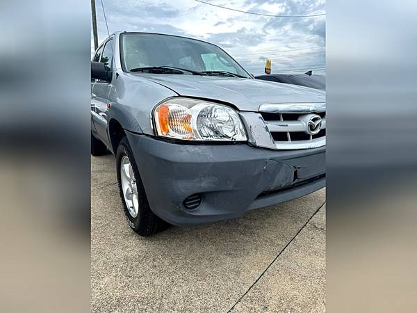 2005 Mazda Tribute i 2WD 4-spd AT - $3499.0063620310726147124