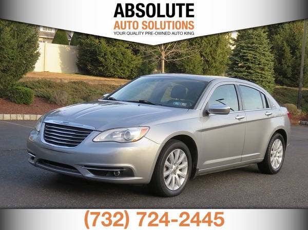 2014 Chrysler 200 Limited 4dr Sedan 1