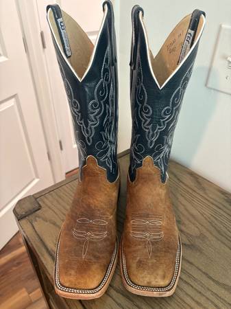 Men’s Cowboy boots 1