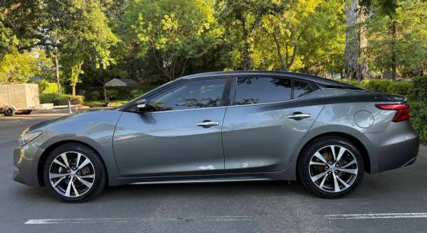 2017 Nissan Maxima - - $8,999 (sacramento)63619483498243124