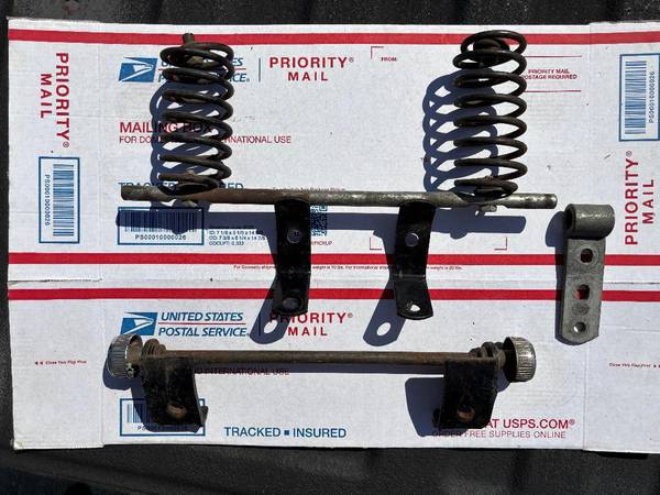 SHOVELHEAD BUDDY SEAT BRACKETS 1