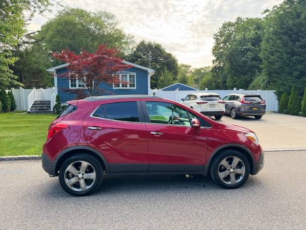 2014 Buick Encore - Utilitario deportivo con cuero 4D - $6,750 (Astoria)63614430505601124