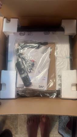 SISTEMA DE CINE EN CASA SONY (plata) - $300 (Nueva Orleans)62969132918529124