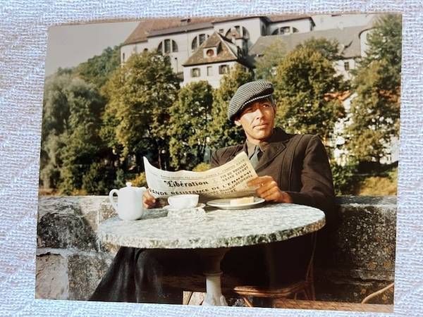 JAMES COBURN The Great Escape (1963) detailed colour 8x10" still 1