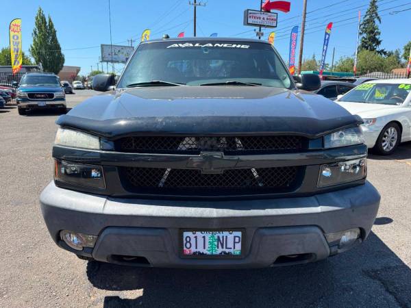 2004 Chevrolet Avalanche 4x4 4WD Chevy 1500 4 puertas Cabina Extendida SB Camioneta - $11,995 (Steve & Sons Auto Sales LLC)63442112940417124