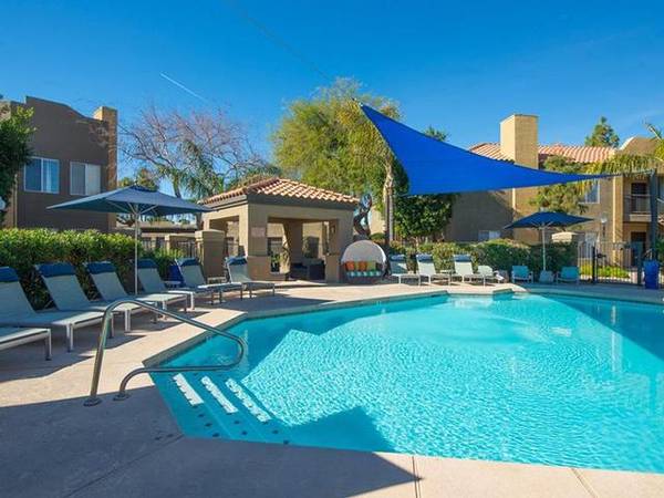 $1,439 / 1br - 850ft2 - Ubicación ideal, 1 dormitorio/1 baño con refrigerador sin escarcha, de alta velocidad (Phoenix)63623945043331123