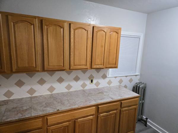 $2,850 / 3br - 3 Bedroom apartment for rent in Brockton63699215798147123