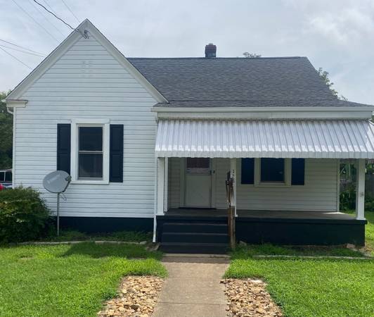 $1800.00 / 4br - 1347ft2 - Bungalow de 4 habitaciones en North Danville63689221176449120