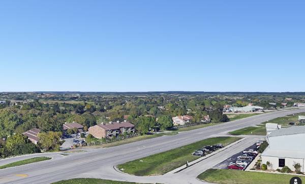 1 Up to 3 Months Free! Cozy 1 Bed/1 Bath| $995/mo | Available 11/20 1