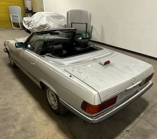 Mercedes 280SL modelo europeo R107 de 1984 - $5.950 (Jacksonville)63470250441601124