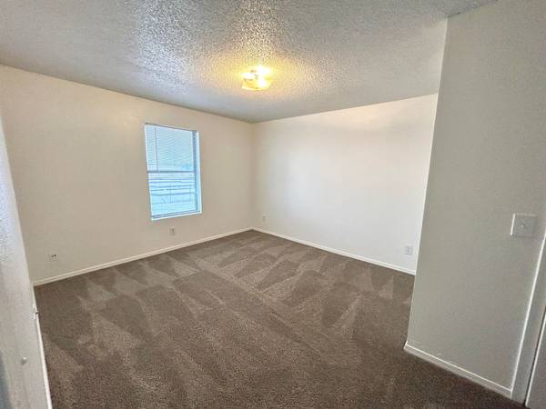 1 BED 1 BATH!! MOVE IN NOW!😊 1