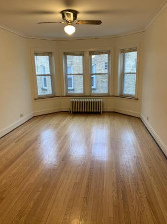 $1,660 / 1br - 750ft2 - Vintage Lovers Dream! (Edgewater)63959878385411120