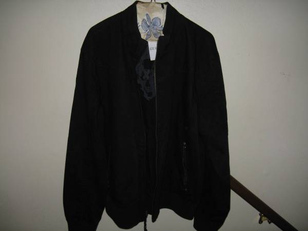 MEN'S BLACK JACKET 1