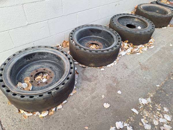 Bobcat tires and rims 1